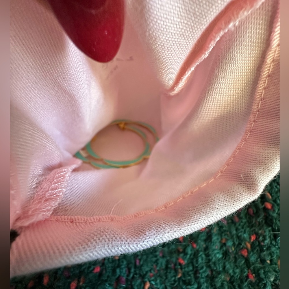 RARE Kate Spade NWT Sliced Scallop Enamel Large Hoop Earrings - Picture 14 of 15